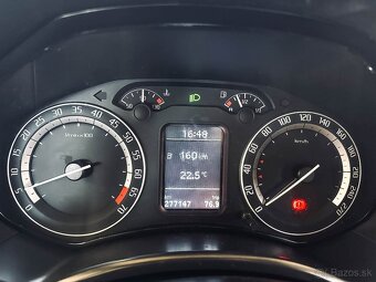 Škoda Octavia Combi 2.0 TFSI RS - 16