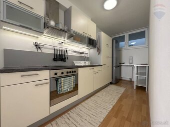 Prenájom 2-izb byt s terasou a Garážou na Heyrovského ulici  - 16