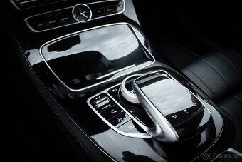 Mercedes-Benz E trieda Kupé 200 A/T 9g / AJ NA SPLÁTKY / - 16