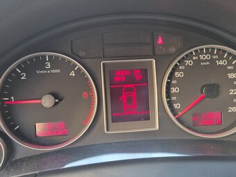 Audi A4 Avant  2.0 TDI S Line - 16