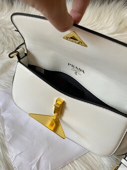 Prada Cleo kabelka - 16