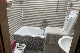 Svetlý trojizbový byt s klimatizáciou v každej izbe–Fiľakovo - 16