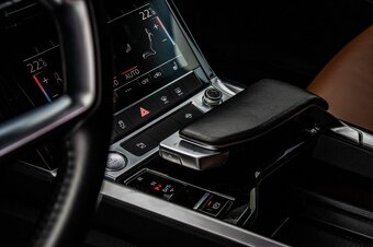 Audi E-tron 55 quattro Advanced, 300kW - 16