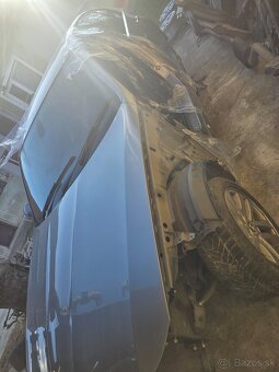 Bmw e90 330d 180kw - 16