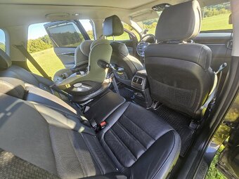 Kia Sorento 2016 2,2CRDI 4x4 šedá tm.metalíza, AUTOMAT - 16