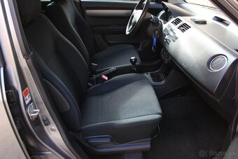 Suzuki Swift 1.3 DDiS Special, 5dv., Klíma, Vyhrievané sedad - 16