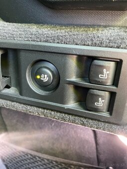 BMW 320d Touring xDrive - 16