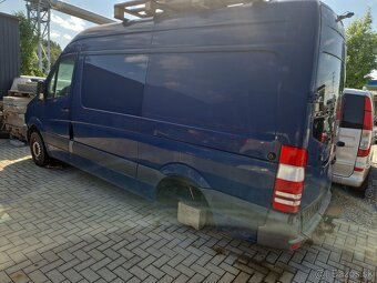 Predám Mercedes-Benz Sprinter 318 CDI 135 KW Automat - 16