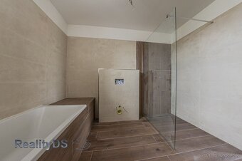 MODERNÉ 4-IZBOVÉ BYTY S VLASTNOU ZÁHRADOU A PARKOVANÍM - 16