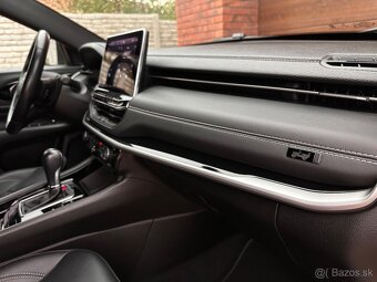 JEEP COMPASS 1.3 TURBO 110KW AUTOMAT 6/2021 KÚPENÉ V SR - 16