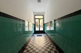 | 2i zariadený byt , Laurinská ul., BA I.- Staré Mesto, 57,3 - 16