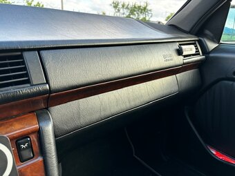 Mercedes-Benz W124 2.0i  100kw - 16