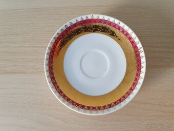 Porcelánové šálky s tanierikmi - súprava - 16