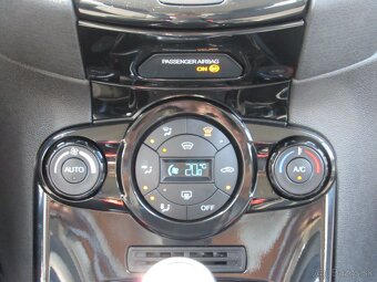 Ford Fiesta 1.0 EcoBoost SCTi Titanium - 16