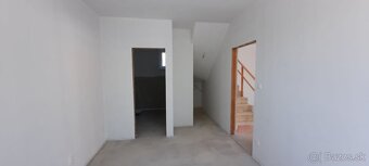 Novostavba 5 izbového rodinného domu - 16