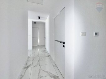 Predaj rodinného domu v Dunajskej Strede, Florida Park, 5 iz - 16