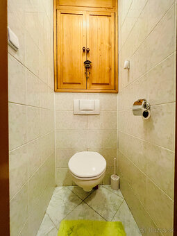 Predám útulný a slnečný 3-izbový byt s loggiou - 16