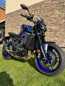 Yamaha MT 09 2021 - 16