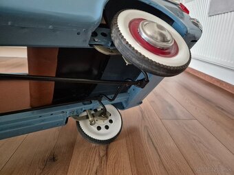 Šlapacie autíčko moskvič - 16