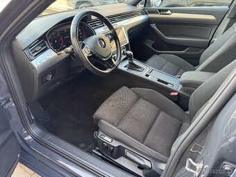 Volkswagen Passat 2.0Tdi 110kw DSG 2018 - MATRIX VIRTUAL 360 - 16