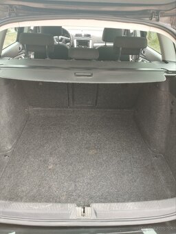 Predám Škodu Octavia Combi 1.6 TDI CR - 16