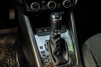 Škoda Octavia Combi 2.0 TDI Ambition DSG - 16