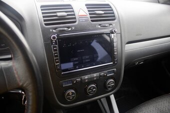 Volkswagen Jetta 1.9 TDI Sportline - 16