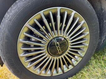 Fiat 500e 42kw batéria 23 000 km (14 390 € odpočet DPH) - 16