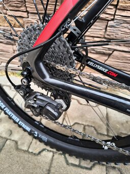 Kellys carbon rám, XT a XTR výbava - 16