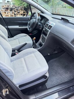 Peugeot 307 1.4 benzín 55kW 2005 nová stk/ek - 16