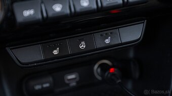 Kia Sportage 2.0 CRDi 4x4+ 48V Mild Hybrid Platinum AUTOMAT - 16