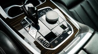 BMW X5m xDrive30d A/T - 16