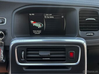 Volvo V60 D3 2.0L 150k Momentum Geartronic - 16