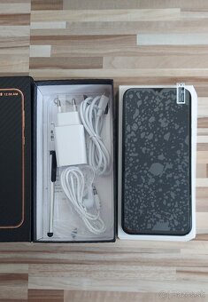 Smatfón S24 Ultra 2TB+RAM 22Gb+2 sim+pamäťová,Nový - 16