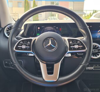 MERCEDES-BENZ EQA 300 4MATIC - 16
