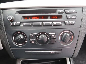 BMW 1 2012 116i 154233km ABS klimatizácia - 16