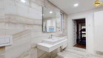 Na predaj štýlový 5-izbový rod. dom v Holíči. - 16