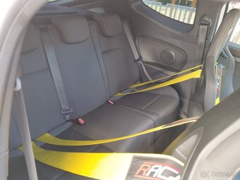 Renault Megane RS. Trophy - 16