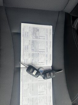 Predám Hyundai i30 1.4 i len 113000 km rv:  2014/7 - 16