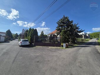 Starší RD pod lesom, pozemok 1351 m², Štitáre - 16