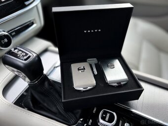 Volvo S90 D5 2.0 Inscription A/T AWD, 173kW, Najazd 156317km - 16