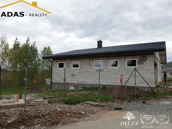 Ponúkame na predaj rozostavanú  stavbu bungalovu v obci Mark - 16