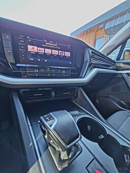 VW TOUAREG rok.2021 /3.0 V6 TDI /170 KW /4x4 -aut / DPH - 16