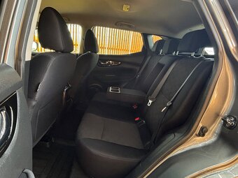 Nissan Qashqai DIG-T 115 Tekna Xtronic - 16