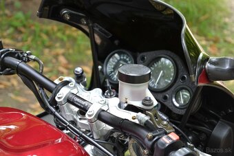Honda CBR 900RR Fireblade SC28 - 16
