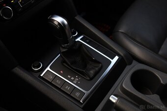 Volkswagen Amarok DC 2.0 BiTDI Highline 4MOTION AT8 - 16