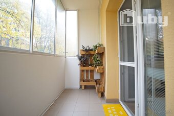 Na predaj štýlový 2 izbový byt, v centre Martina, kompletná  - 16