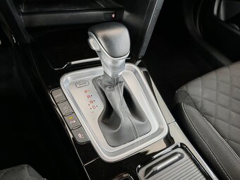 Kia Ceed SW 1.6 CRDi 136k GT-Line A/T/ AJ NA SPLÁTKY/ - 16