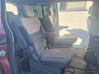 Volkswagen Multivan T7 150 kW r.v. 11/2022 Benzín Automat - 16