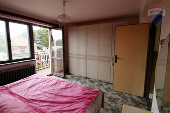 Starší rodinný dom s veľkým pozemkom na predaj Šoporňa, 3787 - 16